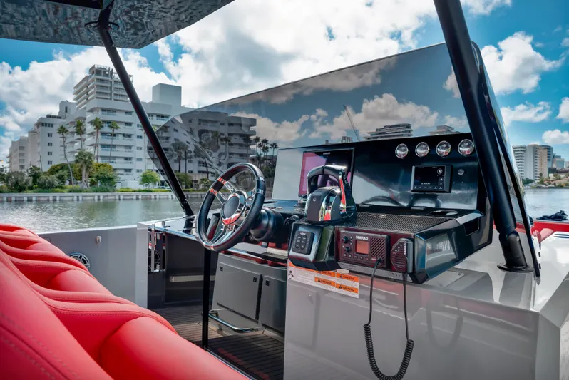 Painkiller Yacht Photos Pics 