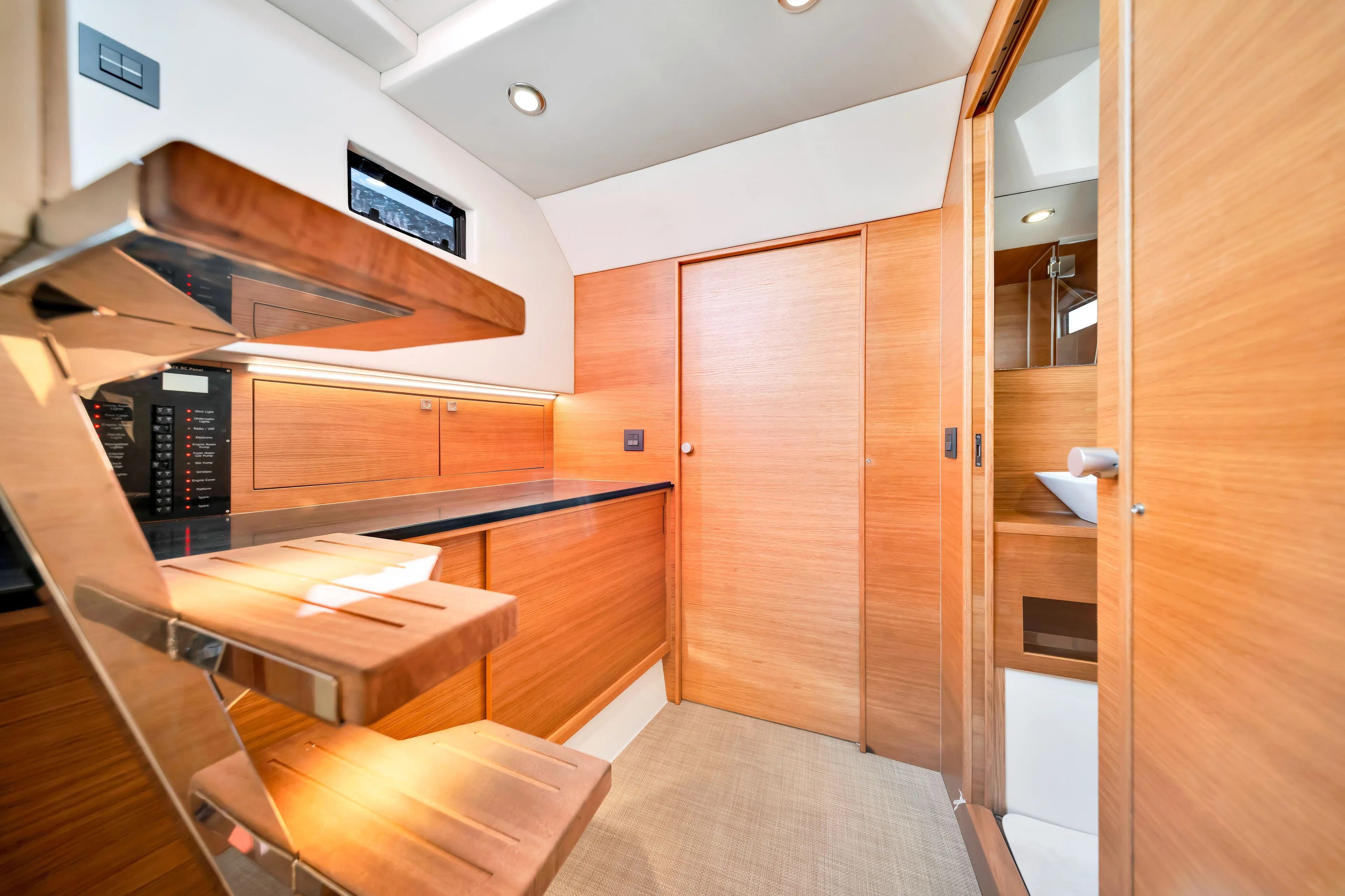 Painkiller Yacht Photos Pics 