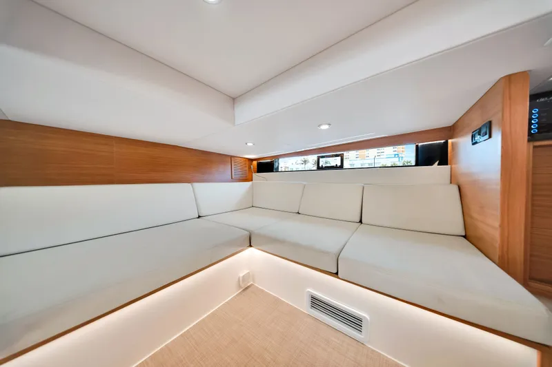 Painkiller Yacht Photos Pics 