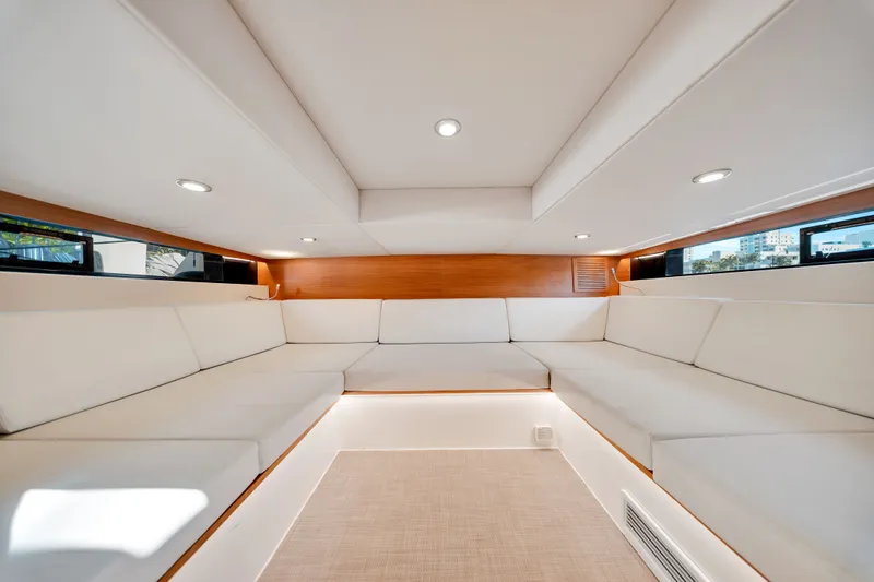 Painkiller Yacht Photos Pics 