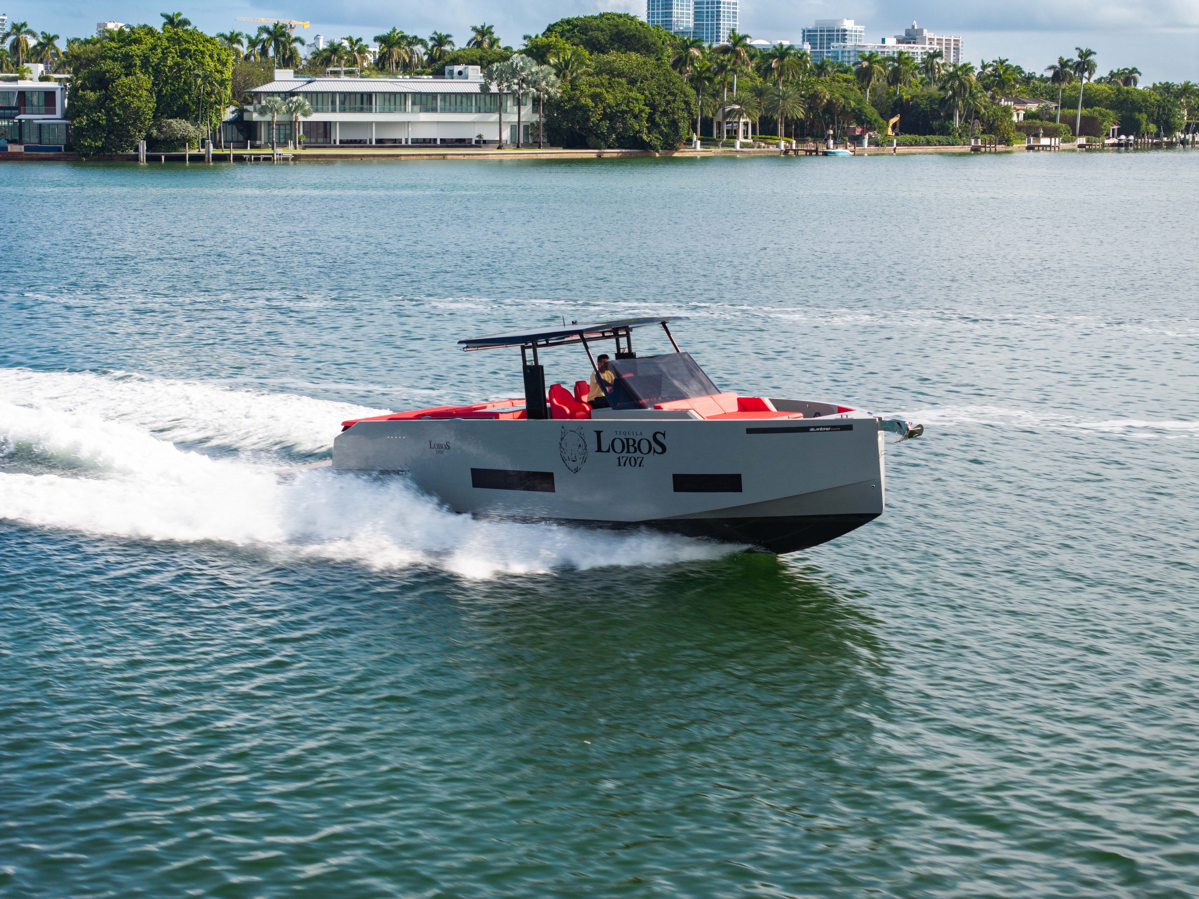 2023 De Antonio Yachts 42 