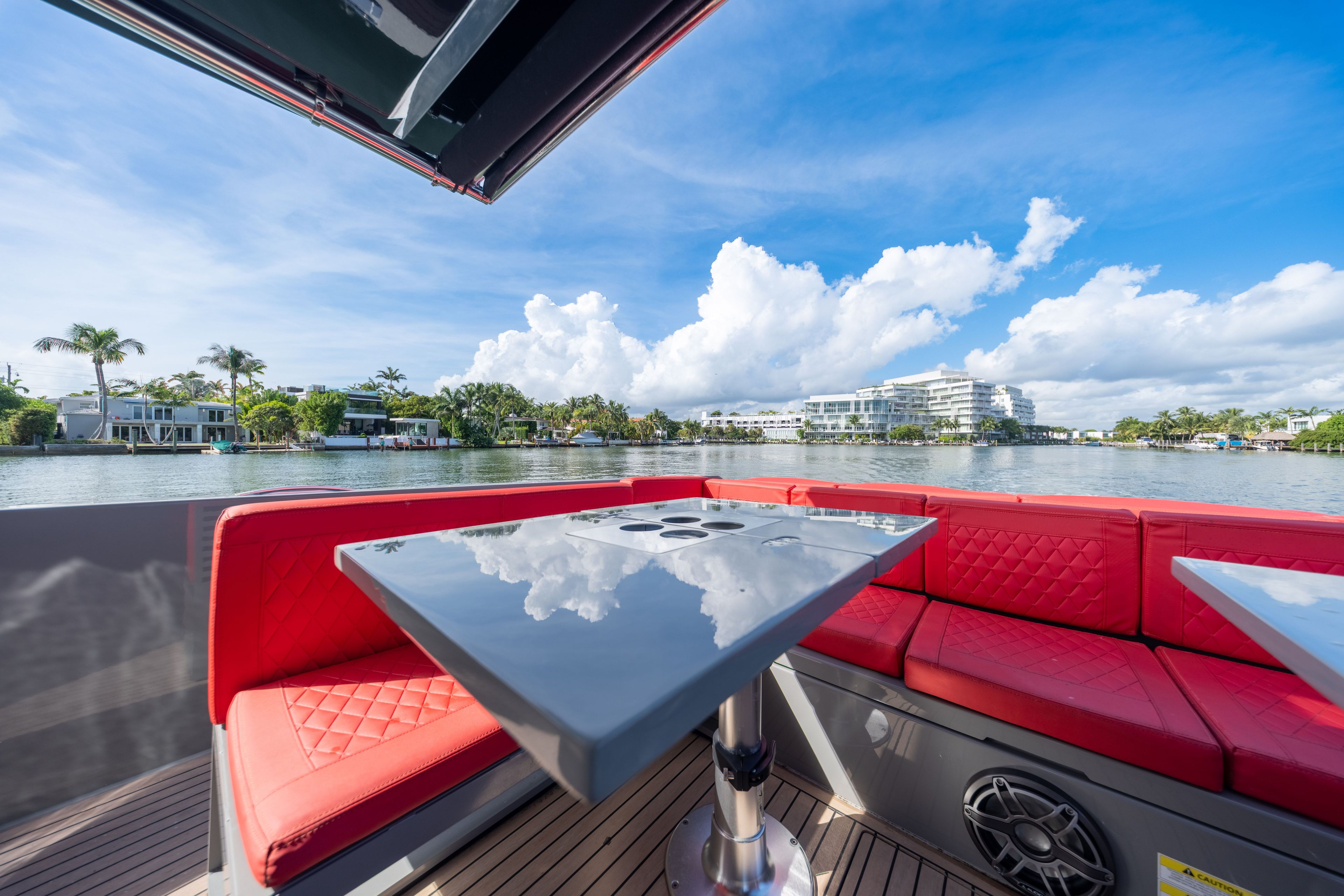 2023 De Antonio Yachts 42 