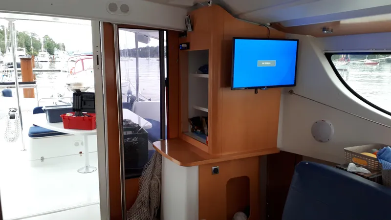 Littlest Hobo Yacht Photos Pics 