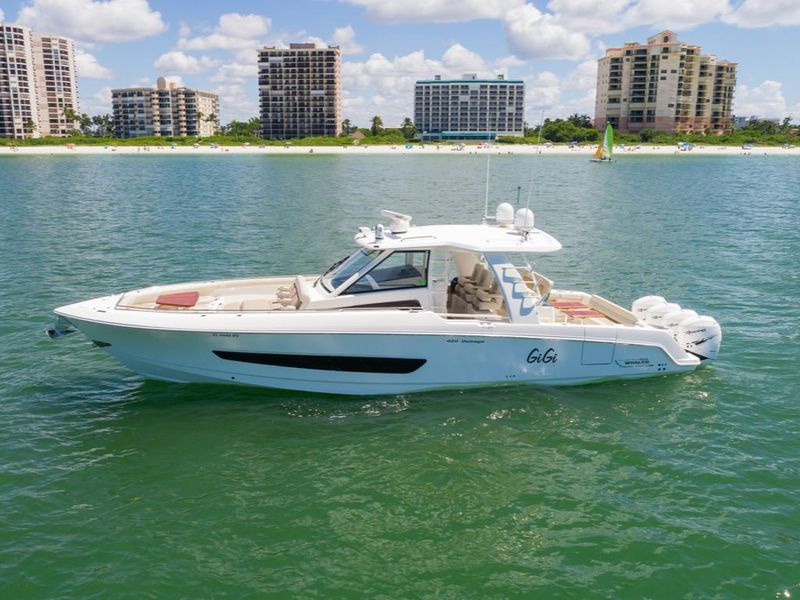 2019 Boston Whaler 420 Outrage