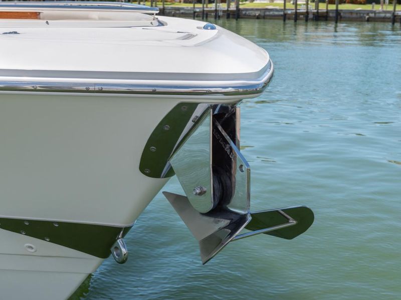 2019 Boston Whaler 420 Outrage