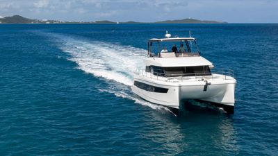 Yacht