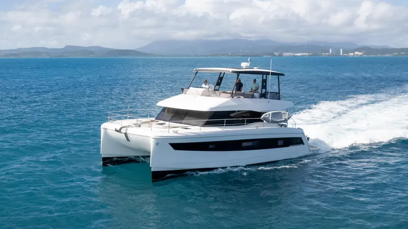 Fountaine Pajot 50' Yacht Photos Pics 