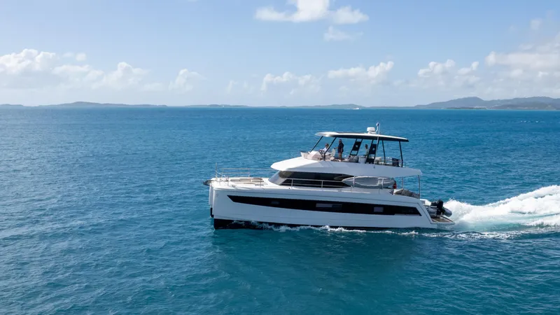 Fountaine Pajot 50' Yacht Photos Pics 