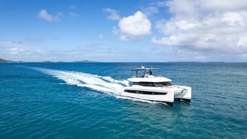 Fountaine Pajot 50' Yacht Photos Pics 