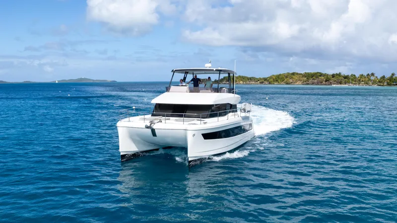 Fountaine Pajot 50' Yacht Photos Pics 