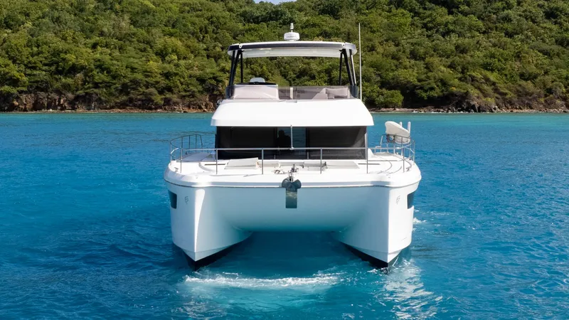 Fountaine Pajot 50' Yacht Photos Pics 