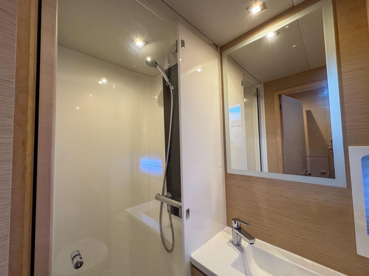 2021 Fountaine Pajot 44 