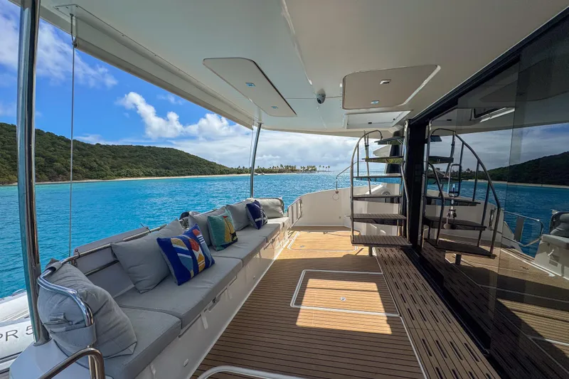 Fountaine Pajot 50' Yacht Photos Pics 