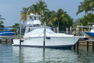 1999 Tiara Yachts 43 Open