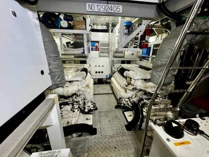 Journey Yacht Photos Pics 