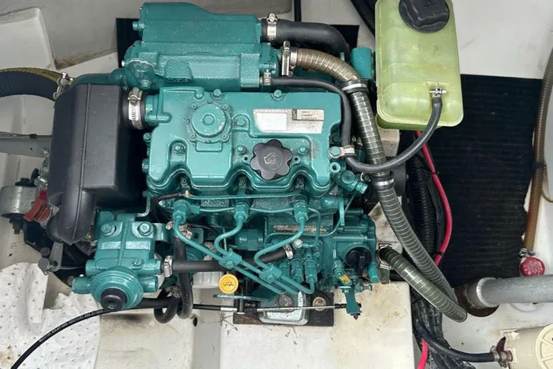 Waterlilly Yacht Photos Pics Engine compartment of a 2017 Fountaine Pajot Lucia 40 catamaran, showcasing mechanical components.