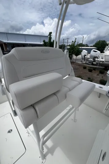 Yacht Photos Pics 2026 Pair Customs 27 Center Console boat with white seating and sleek design.