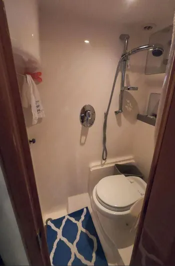 Spectre Yacht Photos Pics 