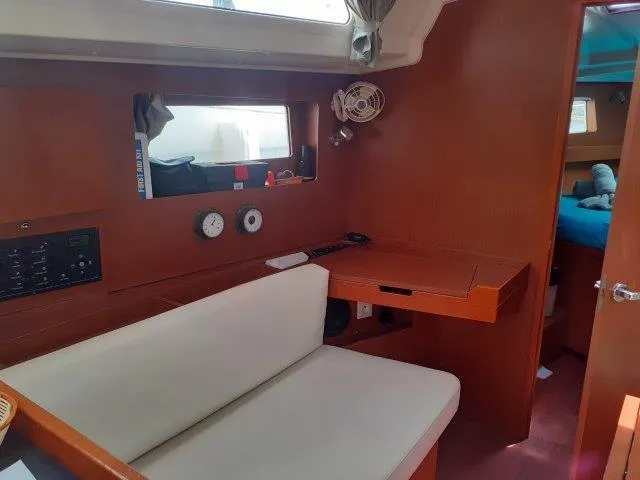 Rasaben Yacht Photos Pics Beneteau Oceanis 41.1