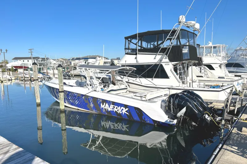 Maverick Yacht Photos Pics 