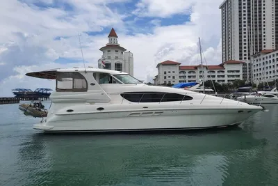 Sea Ray 480 Motor Yacht