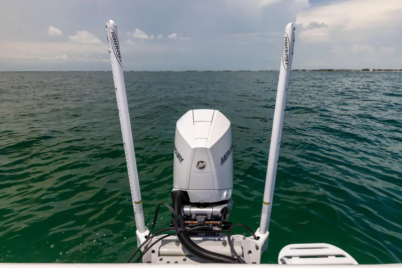  Yacht Photos Pics Canyon Bay 28h boat with Mercury engine on open water, 2023 model.