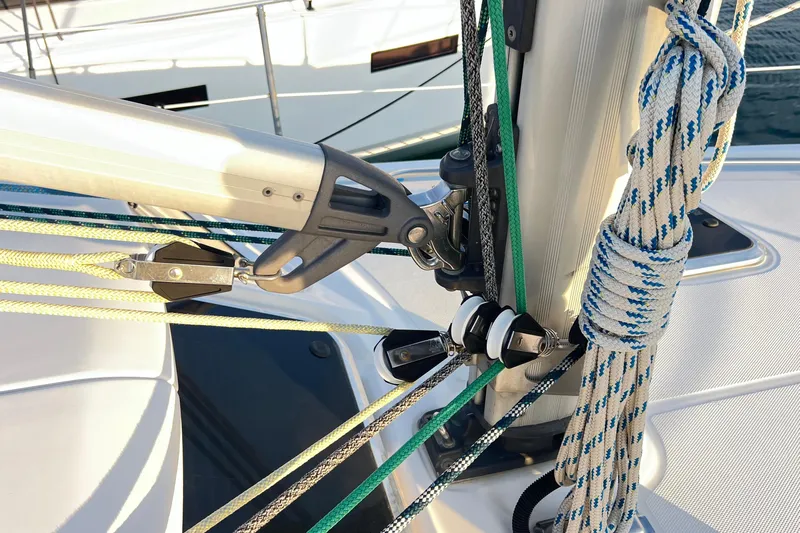 1754 Yacht Photos Pics Close-up of rigging on a 2004 Hunter 426 Owners Version sailboat.