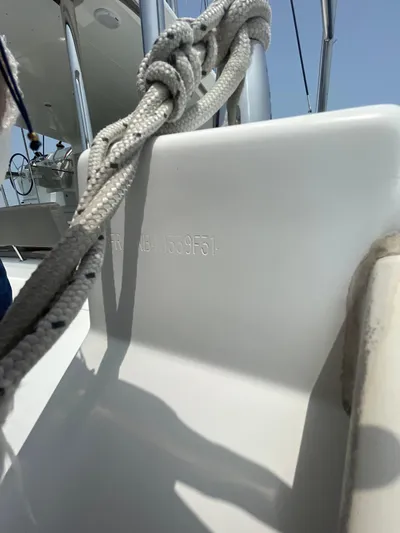 Lucy In The Sky Yacht Photos Pics 