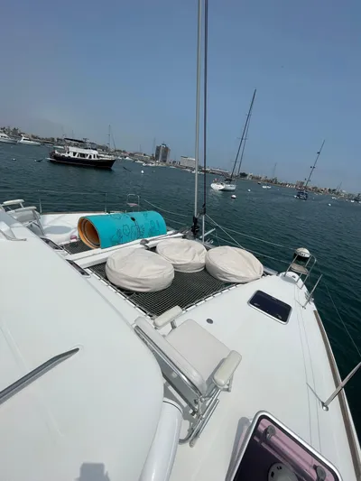 Lucy In The Sky Yacht Photos Pics 