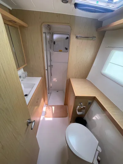 Lucy In The Sky Yacht Photos Pics 