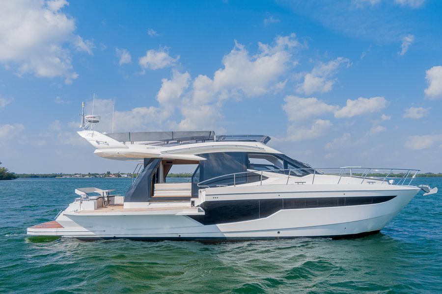 2019 Galeon Fly