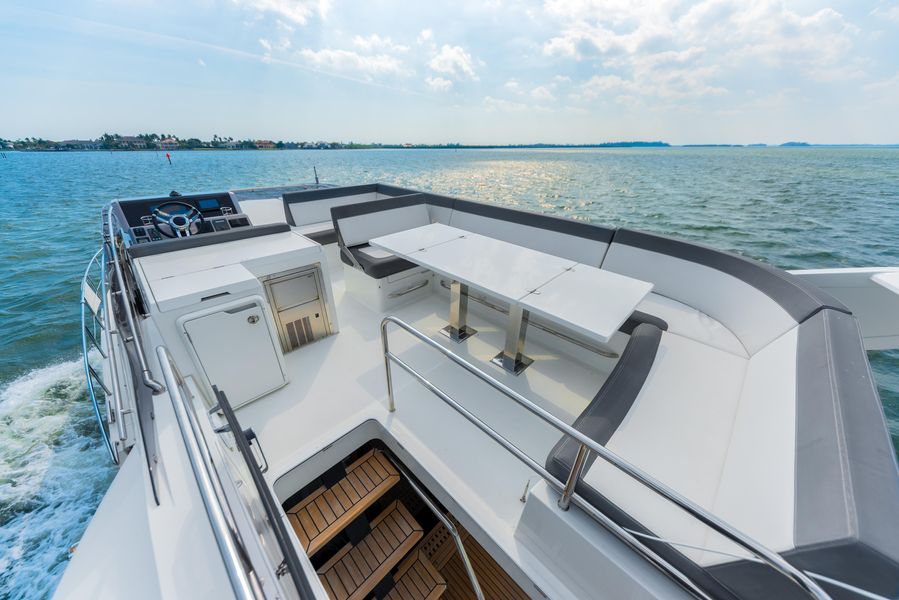 2019 Galeon Fly