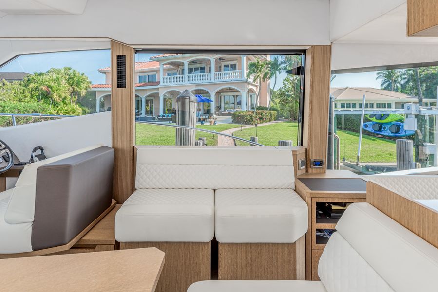 2019 Galeon Fly