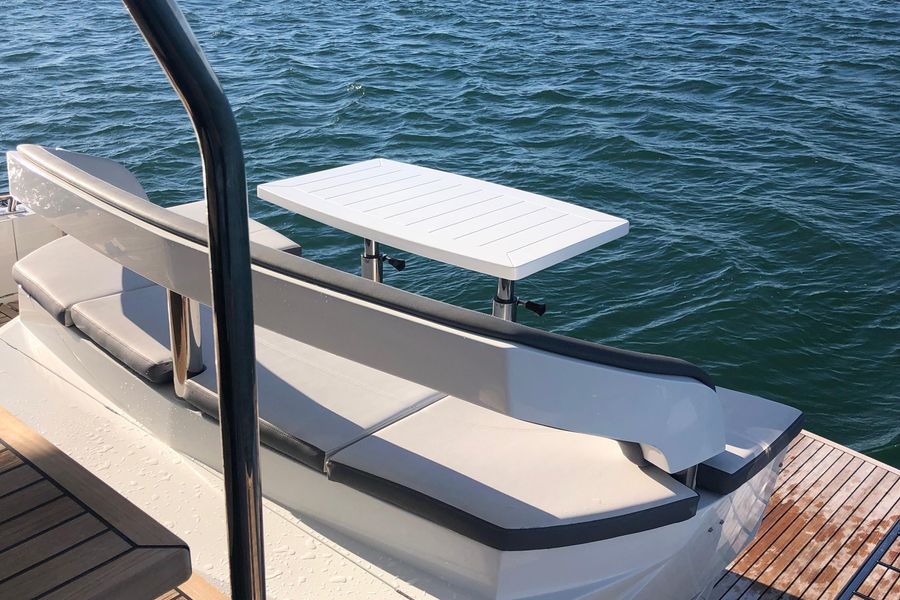 2019 Galeon Fly