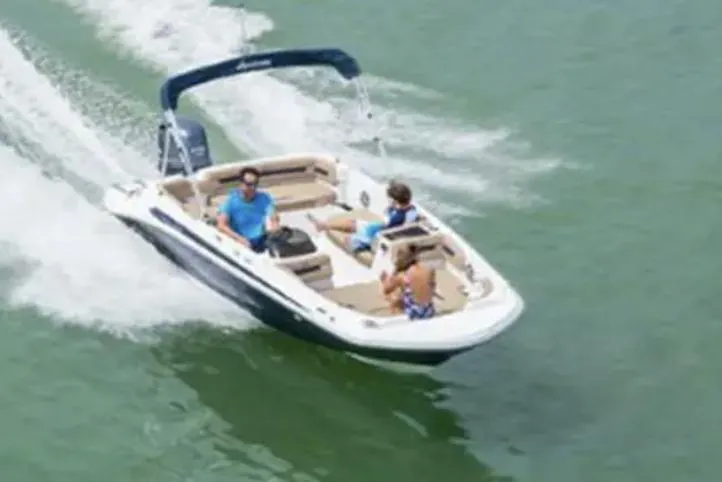 2025 Hurricane SunDeck Sport 185 OB Photo