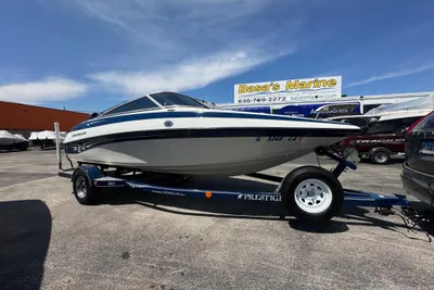 Crownline 180 BR