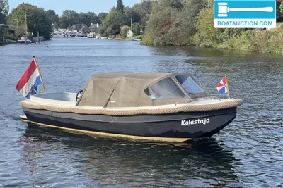 2009 Sloop 650