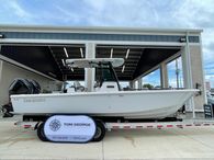 2022 Everglades 273CC