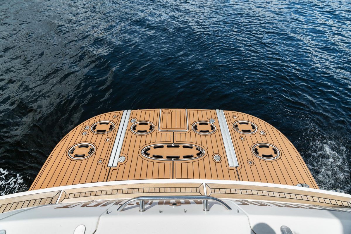 2001 Sea Ray 54 
