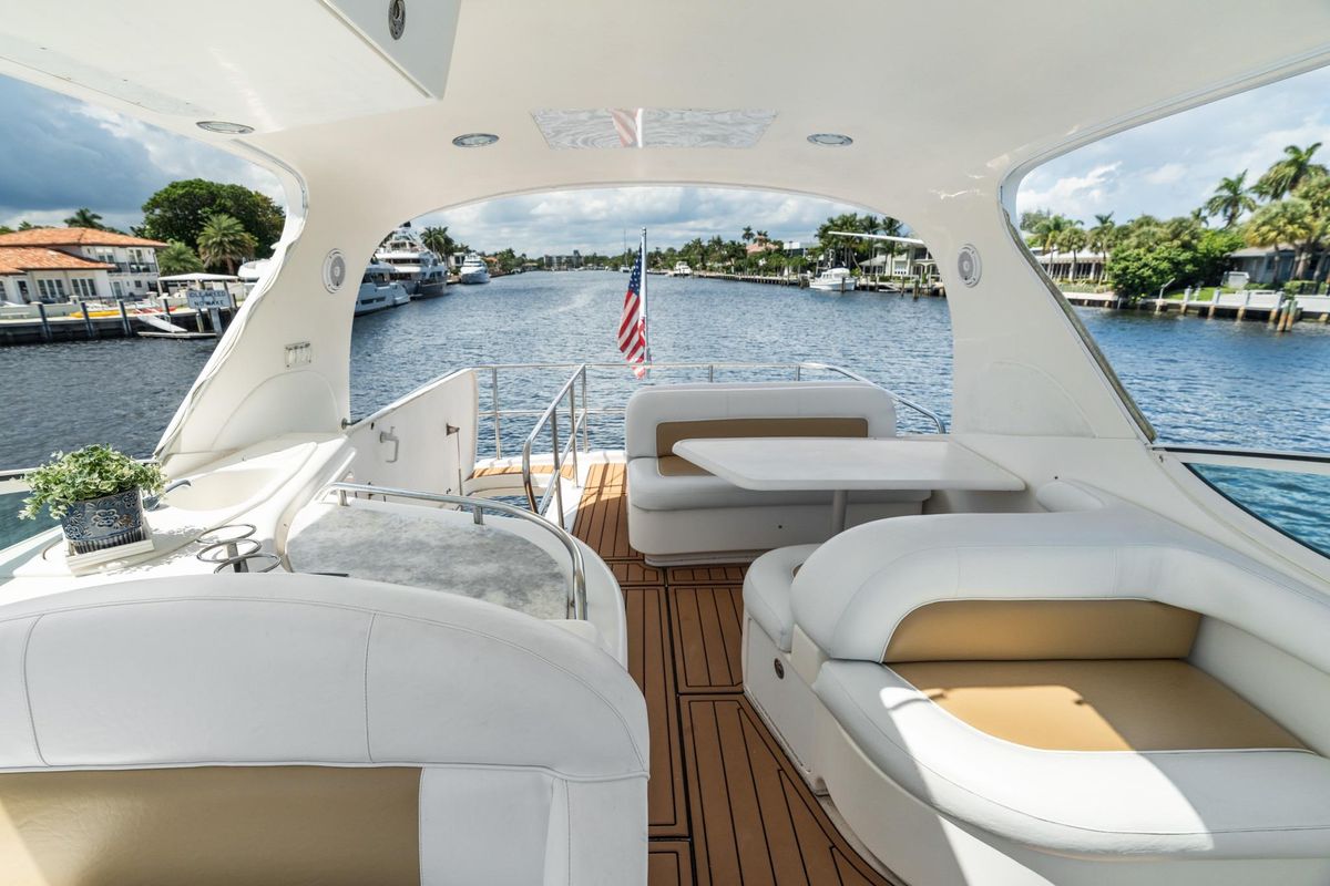 2001 Sea Ray 54 
