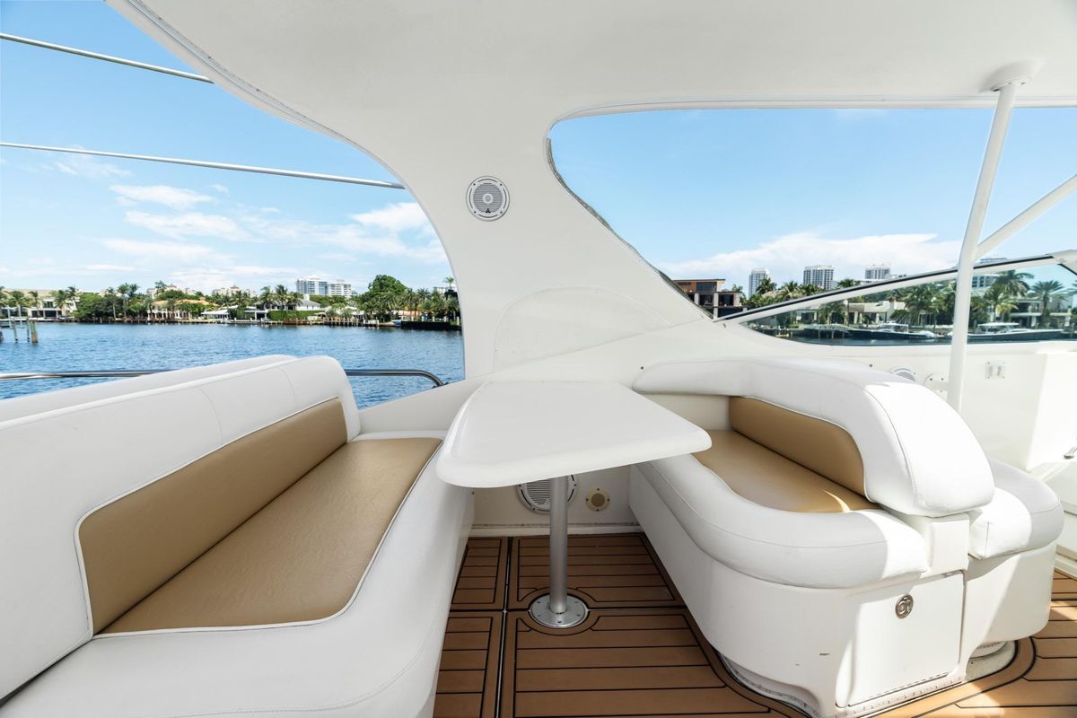 2001 Sea Ray 54 