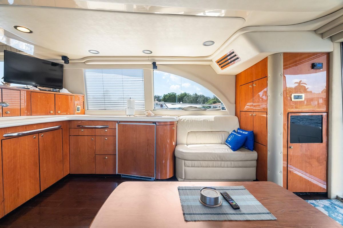 2001 Sea Ray 54 