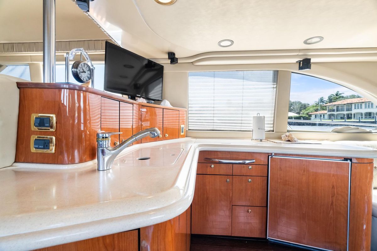 2001 Sea Ray 54 