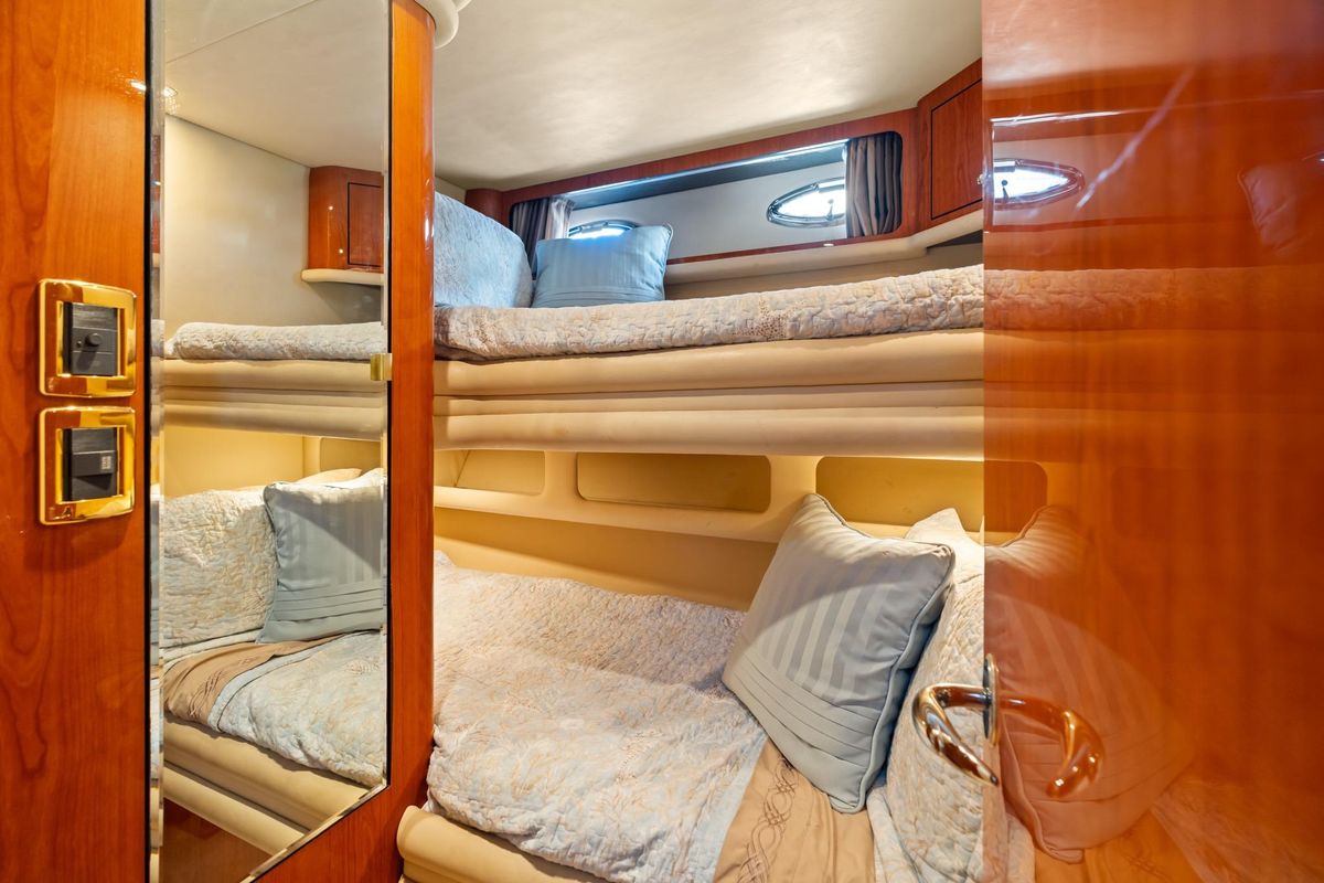 2001 Sea Ray 54 