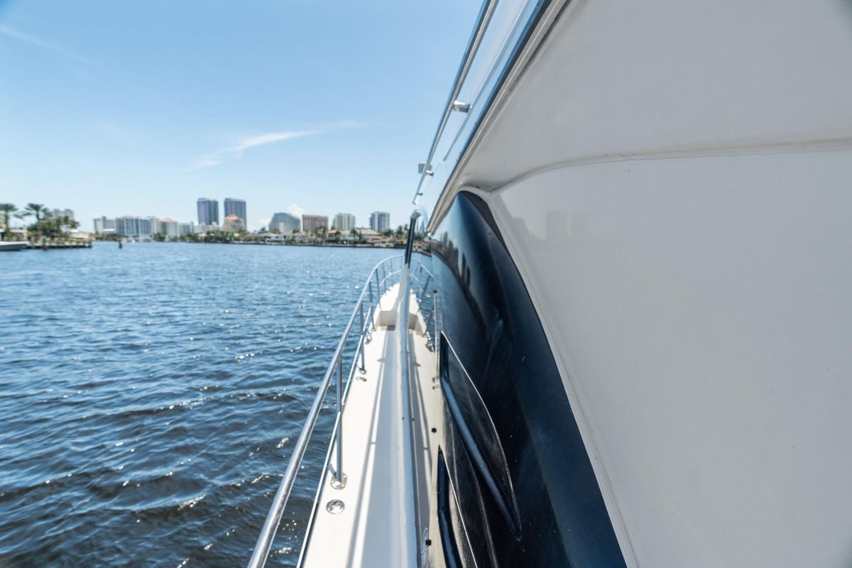 2001 Sea Ray 54 