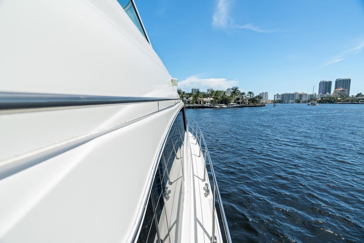2001 Sea Ray 54 