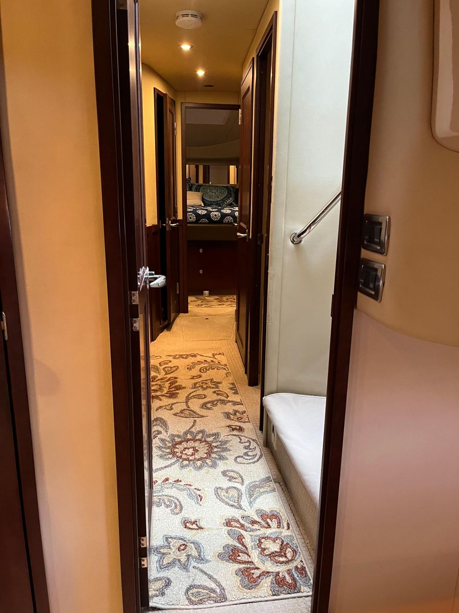2006 Sea Ray 58 