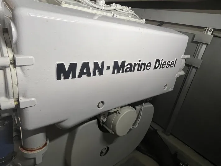 Greatest Escape Yacht Photos Pics 