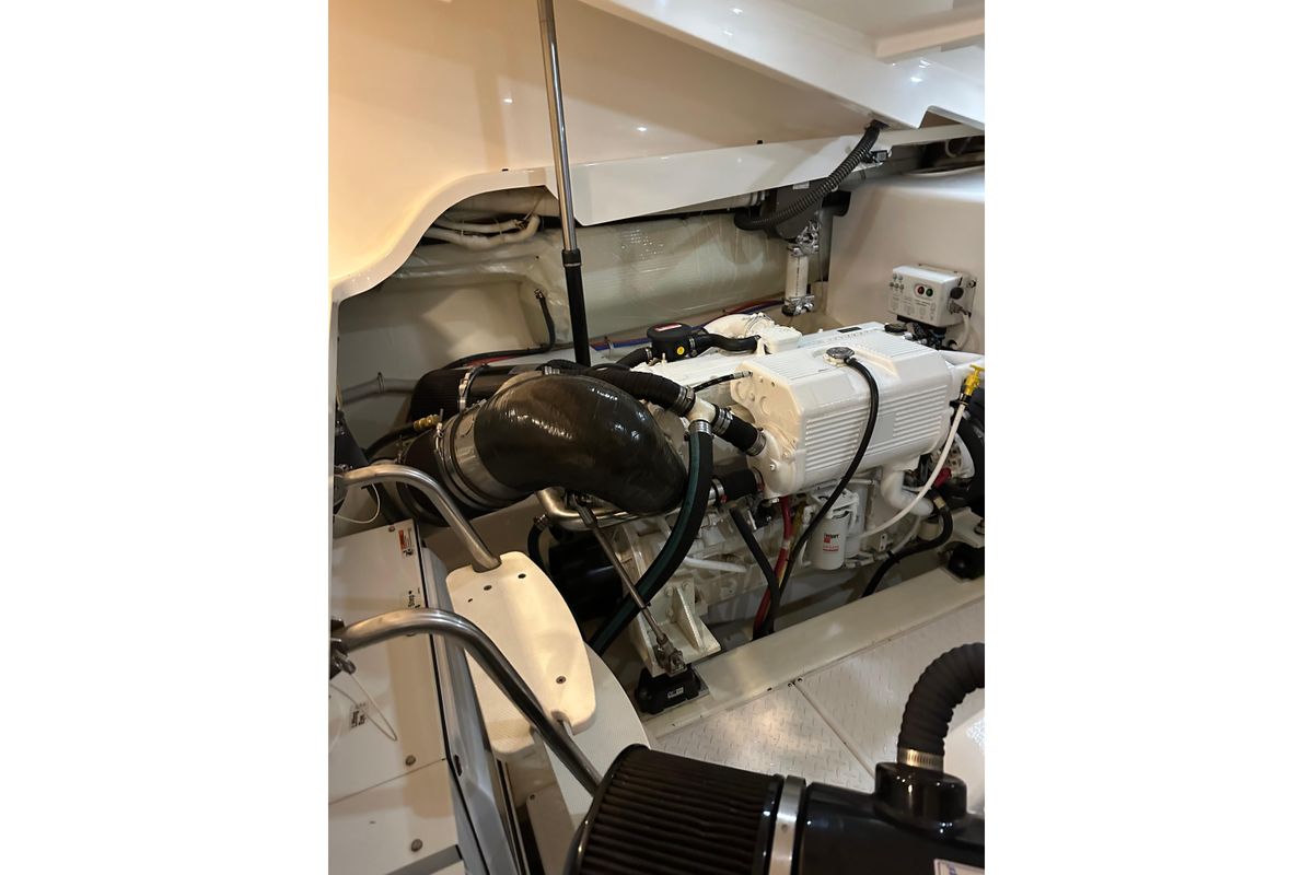 2014 Tiara Yachts 43 