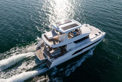 Leopard 53 Powercat